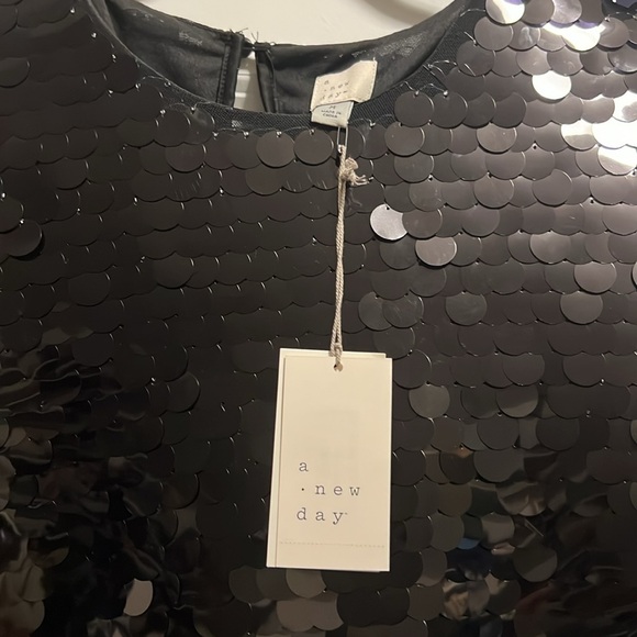 NWT A New Day black sequin crop top - Picture 2 of 3